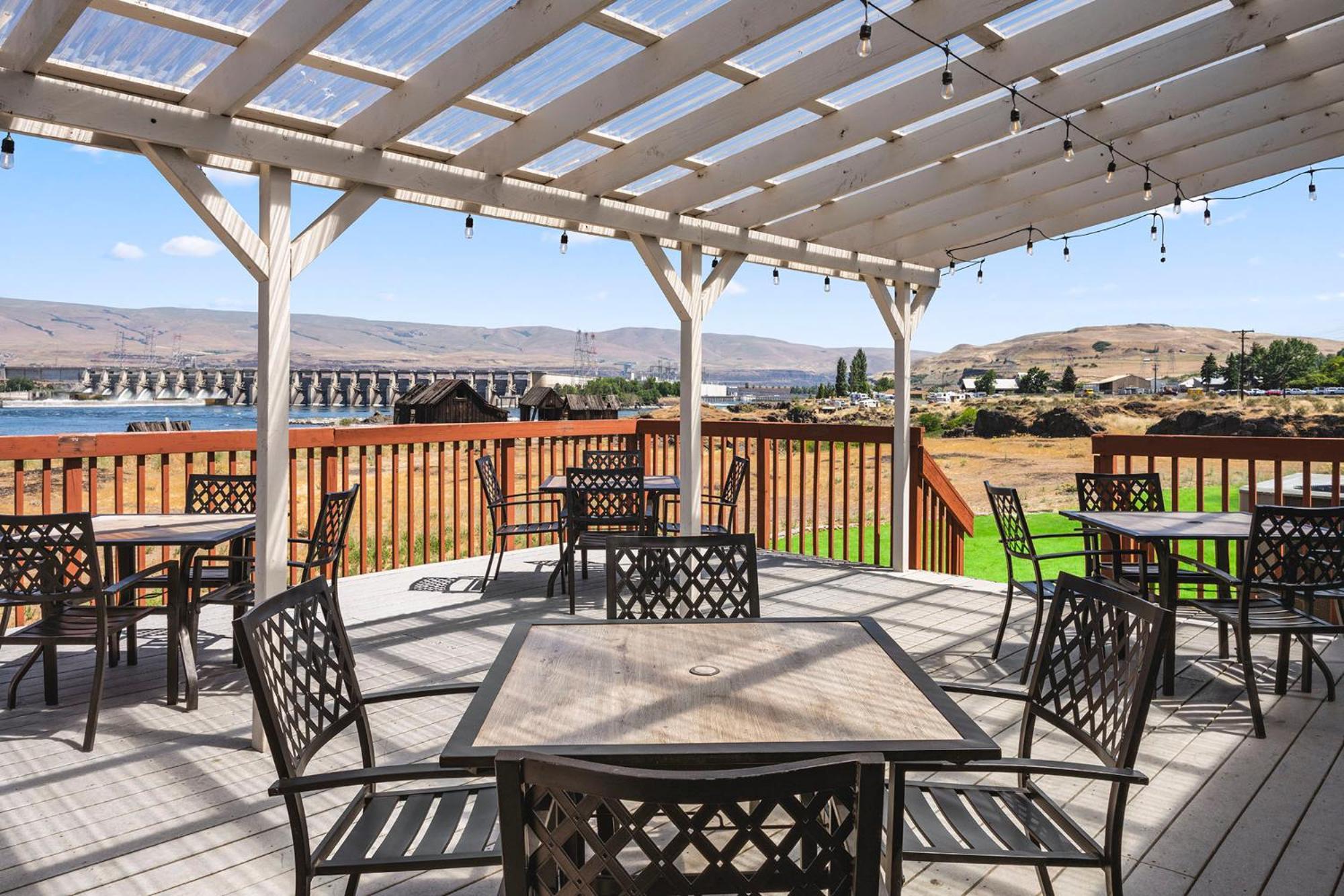 Columbia River Hotel, Ascend Hotel Collection The Dalles Eksteriør bilde